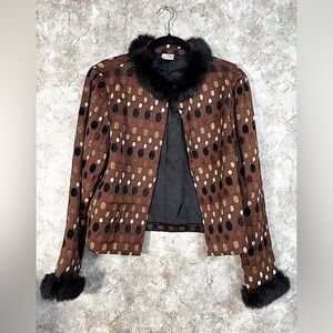 V I N T A G E  Chic Brown Blazer with Black Fur Collar and Geometric Pattern